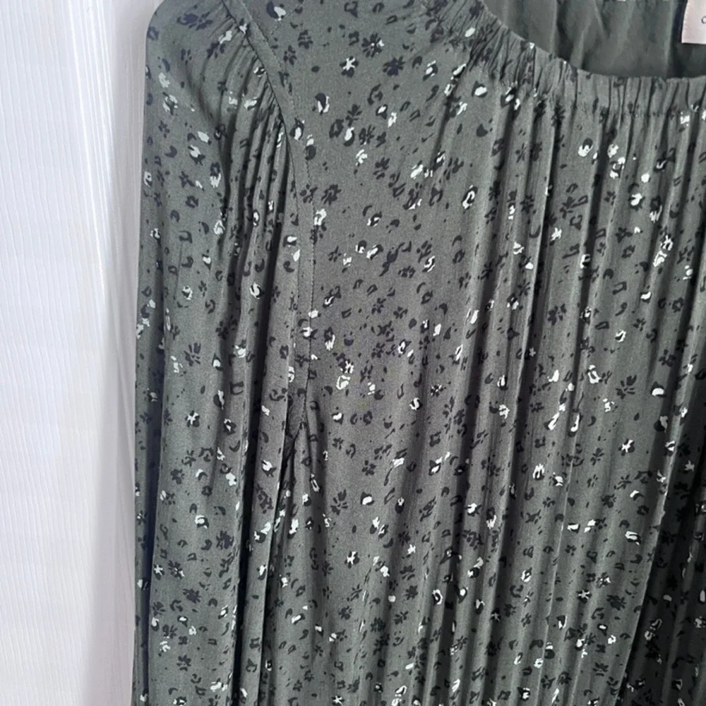 Cloth & Stone Olive Green Abstract Print Elastic Waist Long Sleeve Mini Dress‎ M